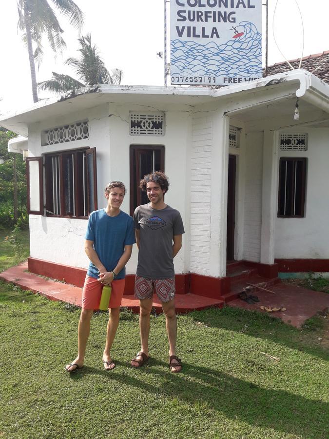 Colonial Surfing Villa Hostel & Home Stay Midigama East Exteriér fotografie